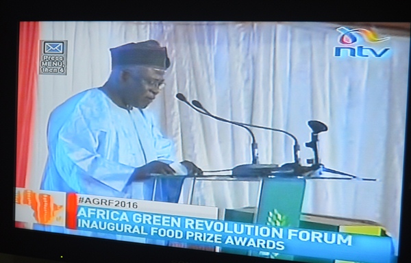 Dr. Kanayo F. Nwanze Receives the First Africa Food Prize