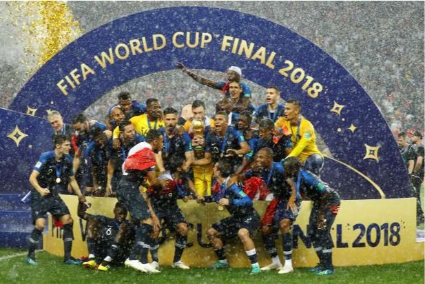 France wins the World Cup over Croatia with a Stunning 4-2