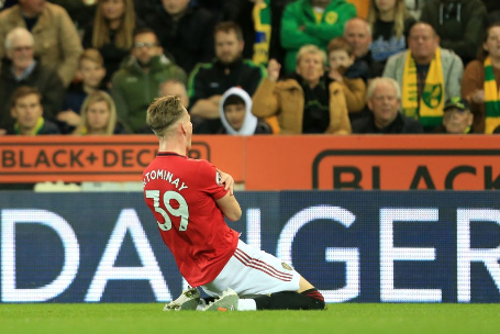 Manchester United becomes the first team in EPL history to score 2000 Premier League goals