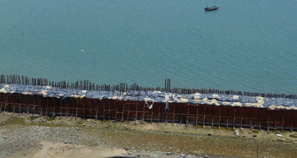 Protecting Fort Jesus using a sea wall