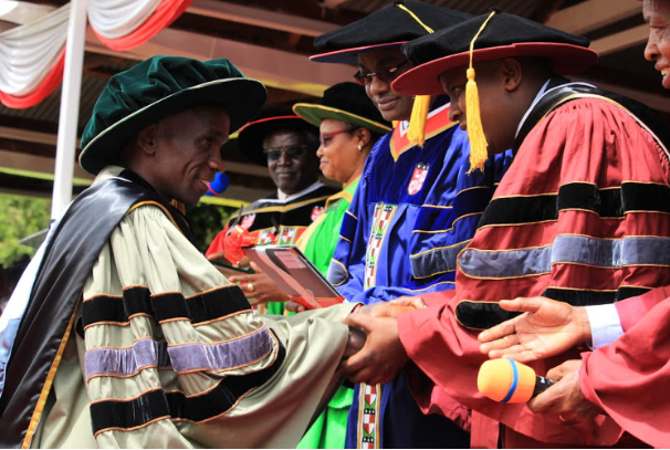 Eliud Kipchoge awarded honorary degree