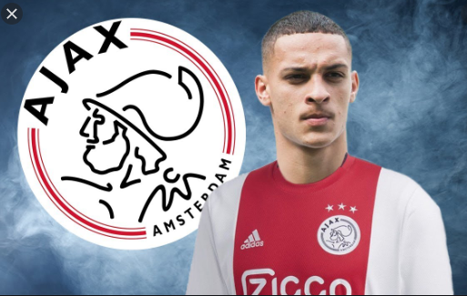 Ajax sign Antony from Sao Paulo