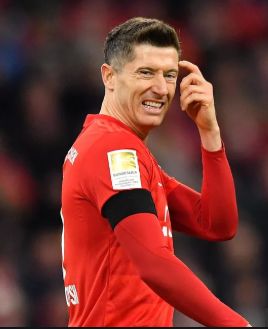 Robert Lewandowski to be sidelined for a month