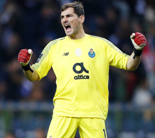 FC Porto goalkeeper Iker Casillas to run for RFEF presidency