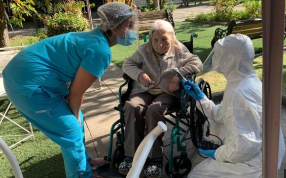Coronavirus: 111-year-old Chilean woman recovers