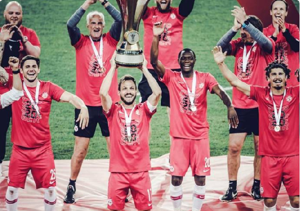 Coronavirus: RB Salzburg celebrate winning the Austrian Cup in socially distant fashion