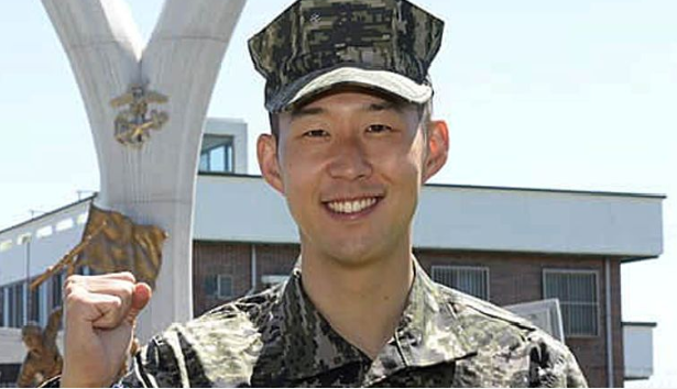 Heung-Min Son wins award as South Korea military service ends