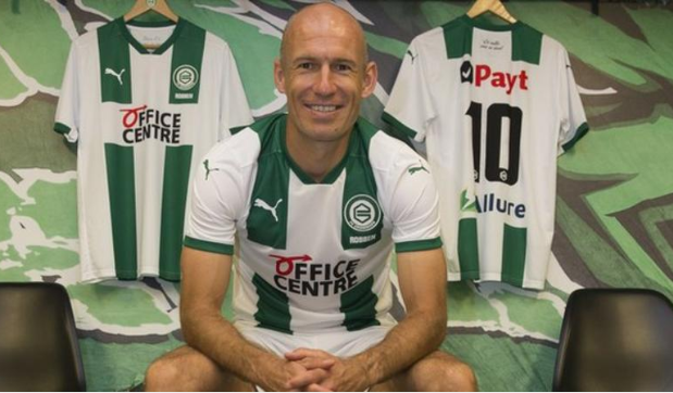 Arjen Robben comes out of retirement to re-sign for Groningen