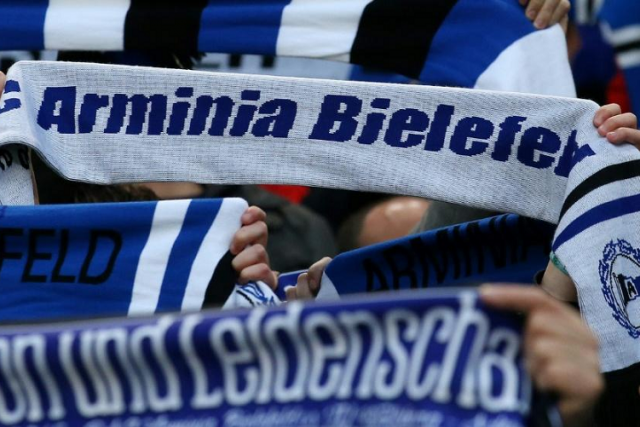 Arminia earn promotion to the Bundesliga after Hamburg draw at home