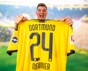 Thomas Meunier has joined Borussia Dortmund on a four year deal