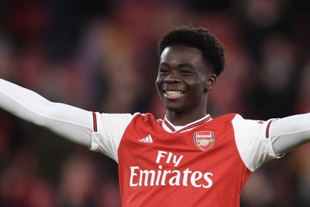 Saka signs a new long-term contract at Arsenal