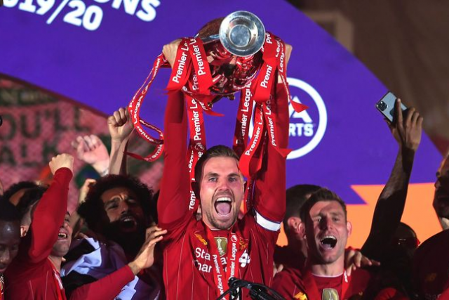 Liverpool captain Henderson wins FWA Footballer of the Year award