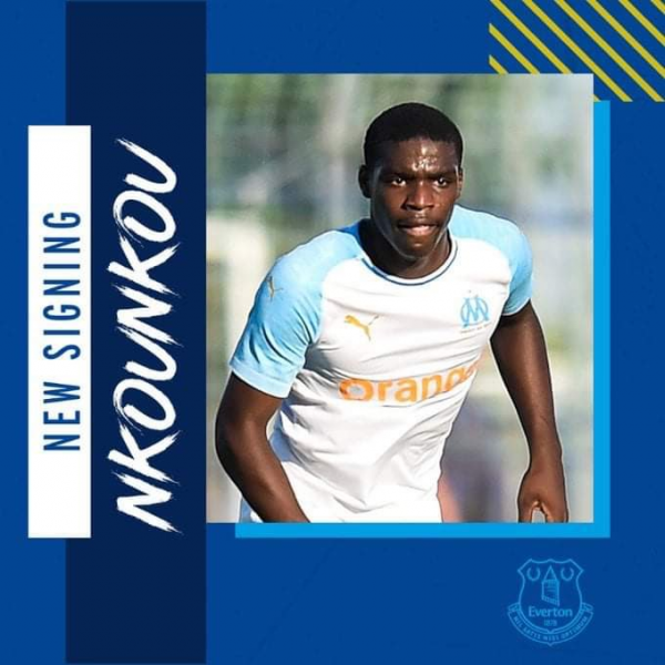 Everton sign Nkounkou from Marseille