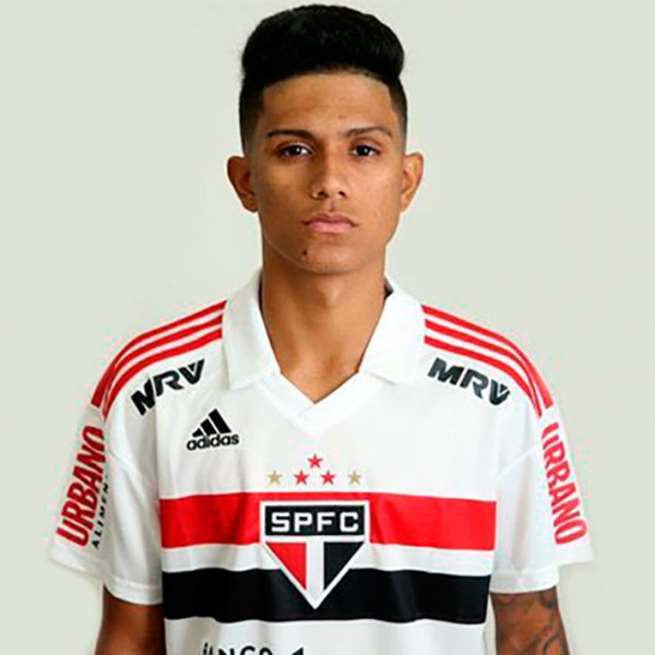 Barcelona sign Gustavo Maia from Sao Paulo