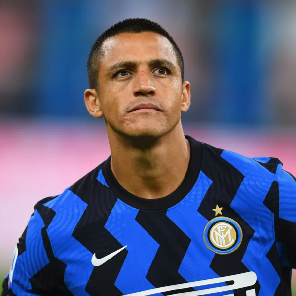 Inter sign Sanchez on a permanent deal from Manchester United