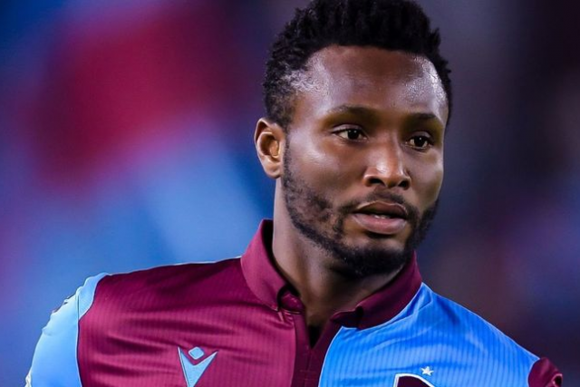 Stoke City to sign former Chelsea midfielder Obi Mikel