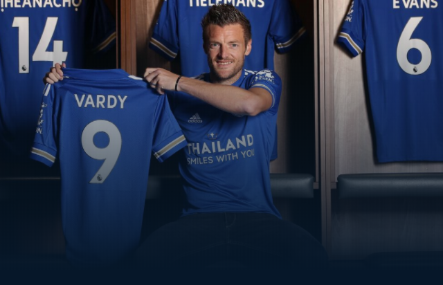 Jamie Vardy extends his Leicester City contract