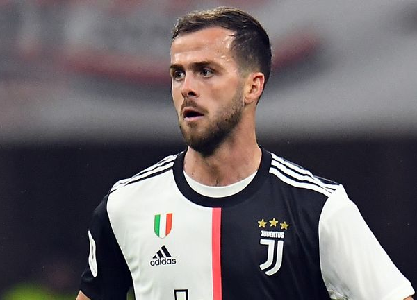 Pjanic tests positive for Covid-19