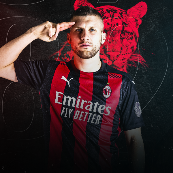 Rebic joins Milan on a five year deal