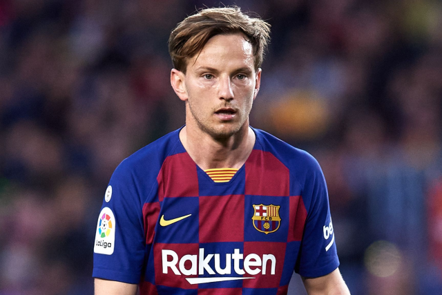 Rakitic rejoins Sevilla after six years with Barcelona