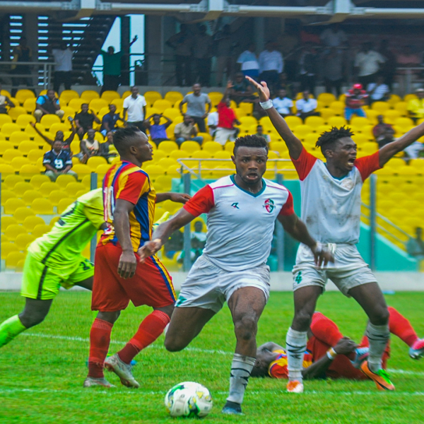 Ghana lifts ban on football league