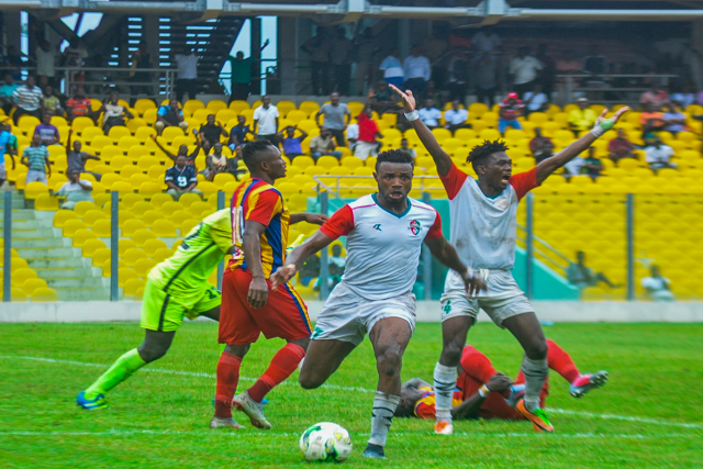 Ghana lifts ban on football league