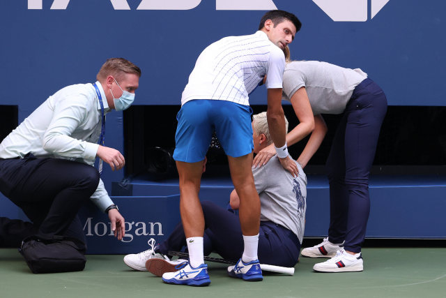 World tennis No. 1 Djokovic disqualified from US Open