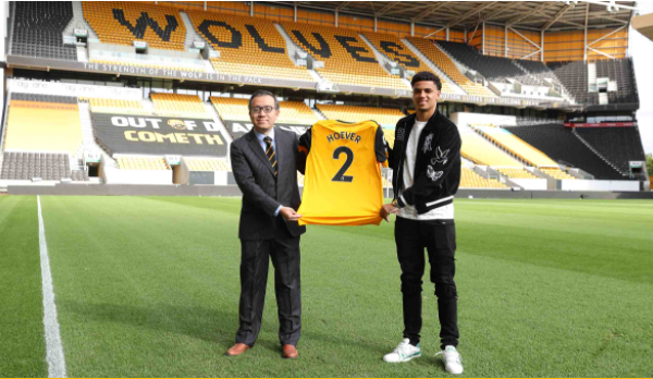 Wolves sign defender Ki-Jana Hoever from Liverpool