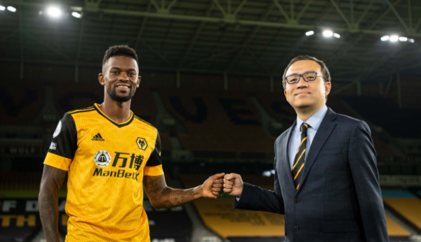 Wolves sign right-back Semedo from Barcelona