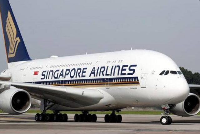 Singapore airline to vaccinate all staff members