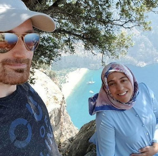 Turkish man pushes his wife off the cliff after taking selfies with her