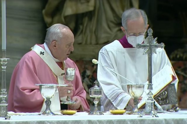 Pope Francis’ Vatican Mass for 500th year of Christianity in Philippines