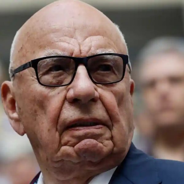 Facebook to pay Rupert Murdoch’s News Corp Australian content