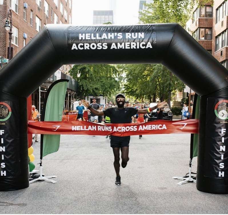 Hellah Runs Across America 51499 Kilometres From Los Angeles To New