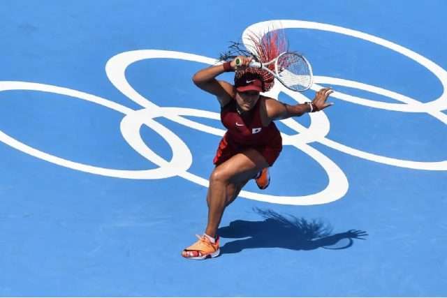 Naomi Osaka returns to tennis with dominant victory in Olympic opener