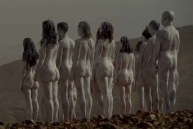Naked photo shoot to raise awareness on the Dead Sea