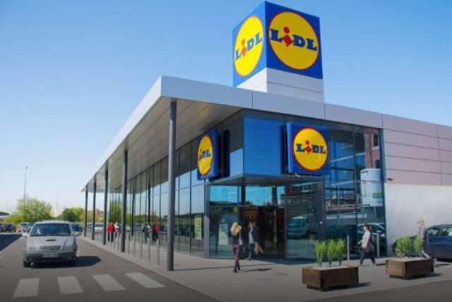 Lidl becomes the highest paying supermarket in the UK