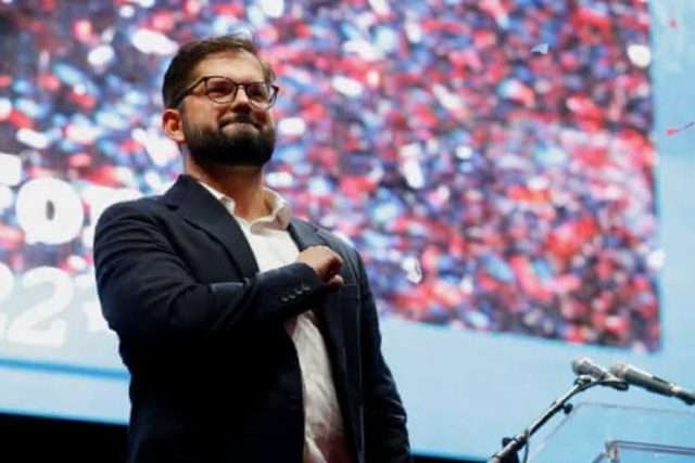 Gabriel Boric, 35, becomes Chile’s youngest president elect after winning elections (photos)