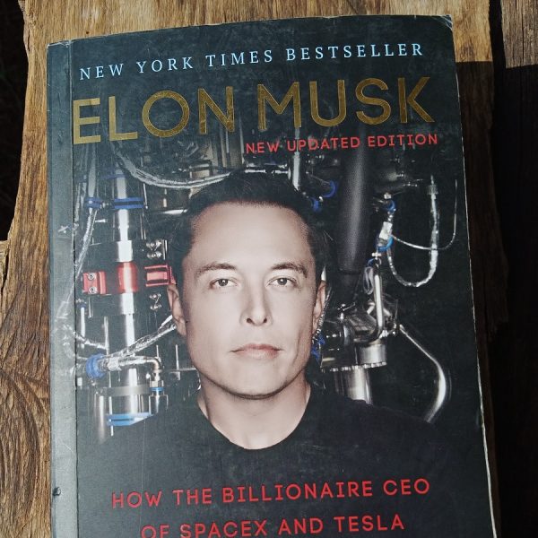 BOOK REVIEW: ELON MUSK – How the billionaire CEO of SpaceX and Tesla is shaping our future