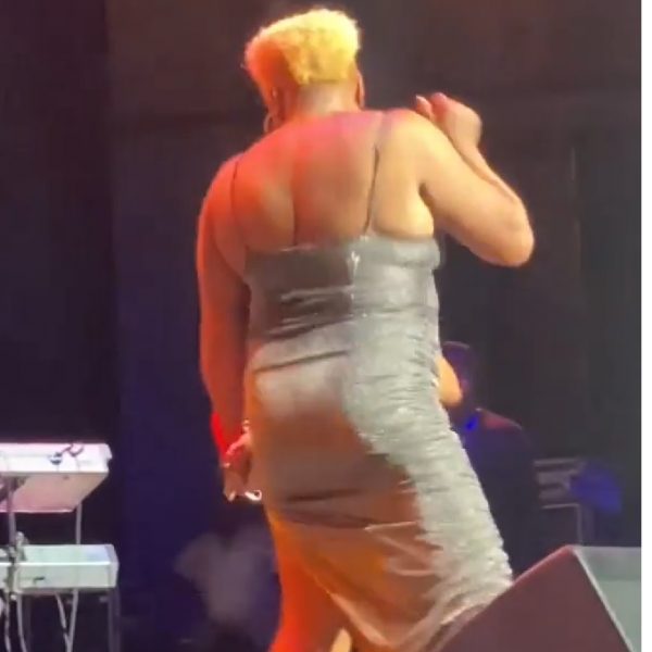 Video of over 60 year old women twerking at a concert goes viral