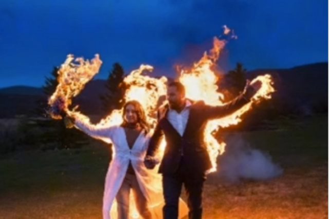 Bride and groom set themselves on fire during their wedding