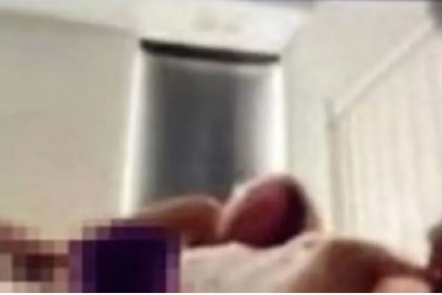 Couple mistakenly live streams their sex session to a synagogue through zoom