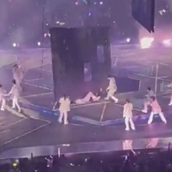 Video monitor falls and crashes dancers below in Hong Kong Coliseum
