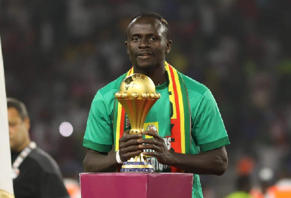 Sadio Mane wins the 2022 African player of the year, beats Mohamed Salah