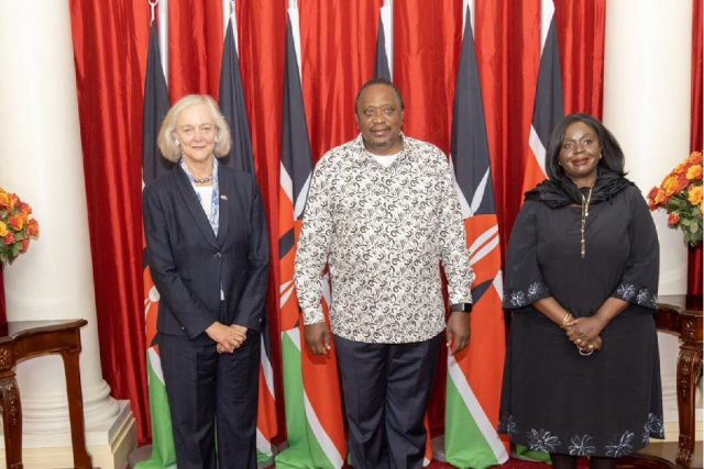 Meg Whitman US ambassador to Kenya hands her credentials to President Uhuru Kenyatta