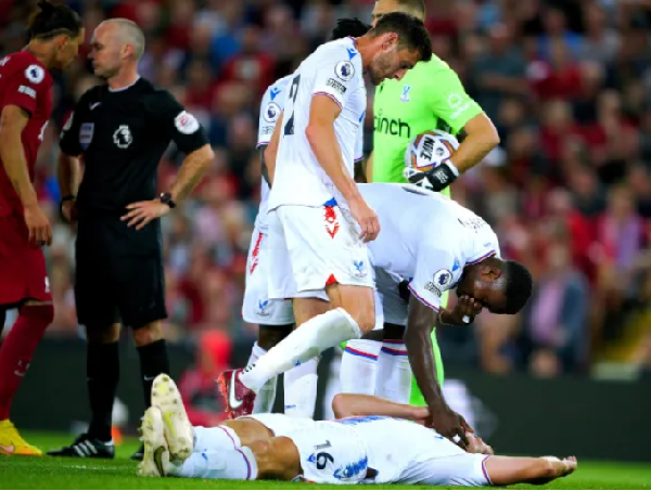 Darwin Nunez with the headbutt, faces three-game ban