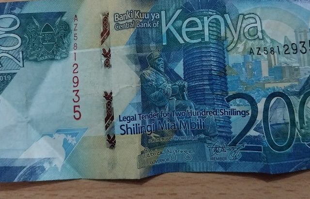 Shortage of KES 200 notes from local banks as politicians and their allies withdraw then for alleged voter bribery