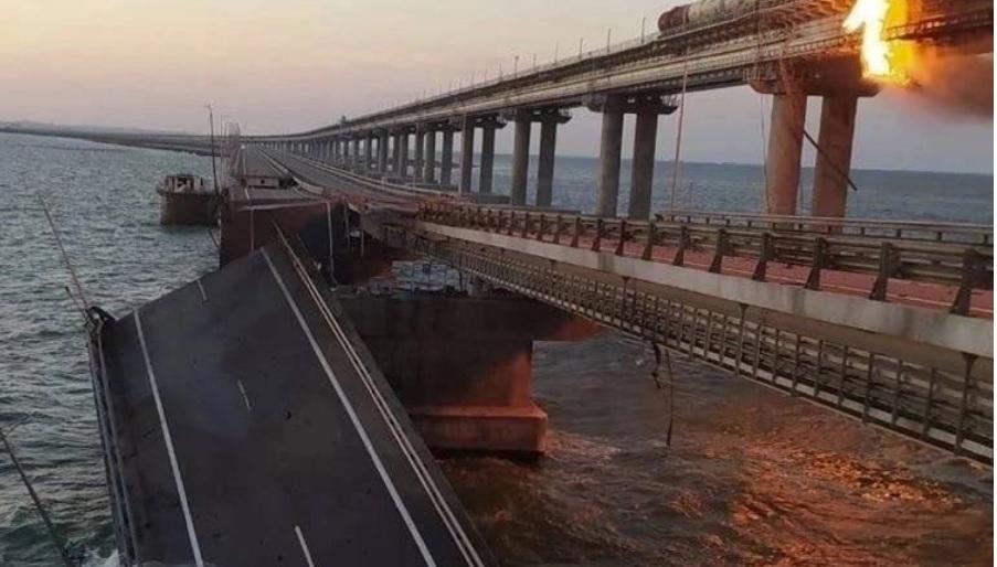 Crimea bridge collapsed after blast