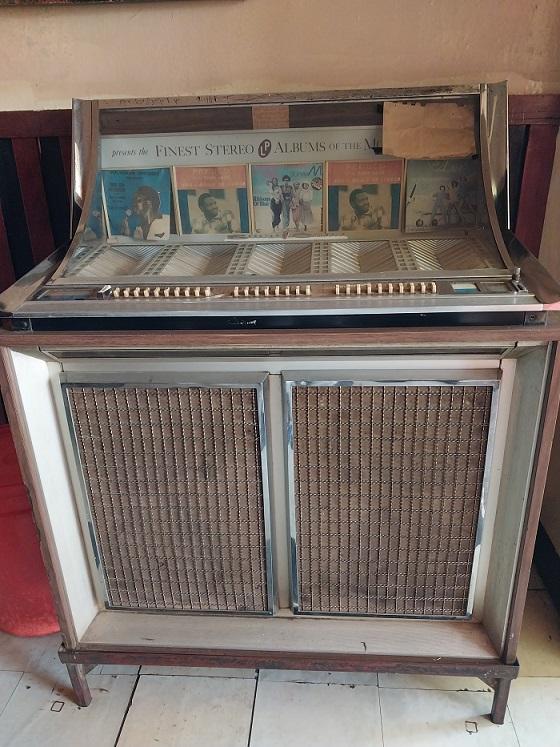 juke box