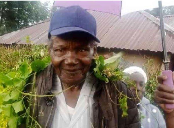 A 91-year-old Kisii man returns home with walking stick 50 years since he left home in search of green pasture